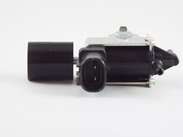 Vacuum Switch - Toyota (25860-0A010)