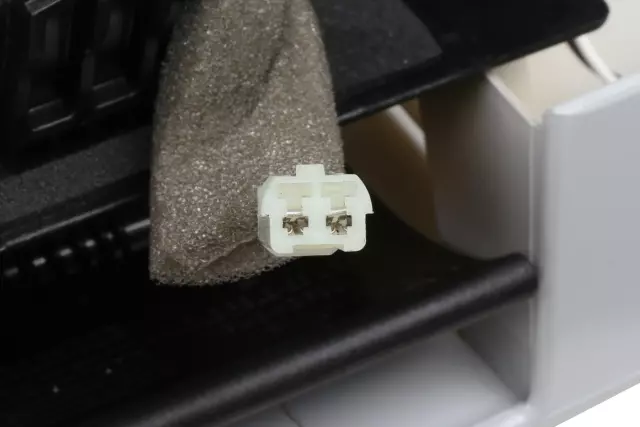 Primed Exterior Liftgate Handle - GM (95079902)