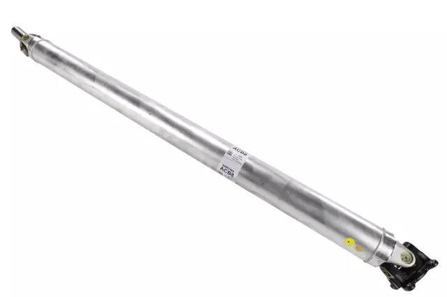 84907484 - : Drive Shaft for Chevrolet: Silverado 1500, Silverado 1500 LTD, Suburban | GMC: Sierra 1500, Sierra 1500 Limited, Yukon XL Image