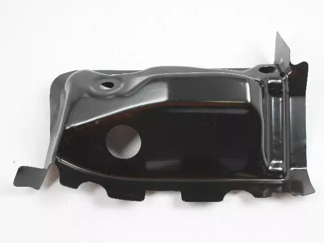 5160091AB - Body Sheet Metal Except Doors: Taillamp Mounting Panel, Left for Jeep: Patriot Image