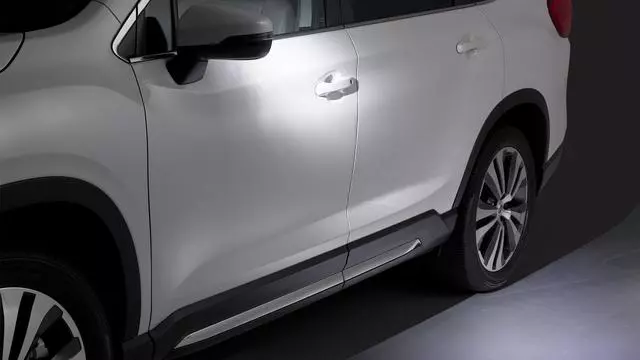 AUTO-DIMMING EXTERIOR MIRROR w APPROACH LAMPS - Subaru (J201SFL003)