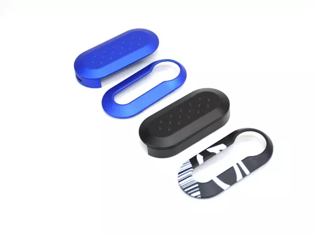 Cover Kit - Mopar (82212676)