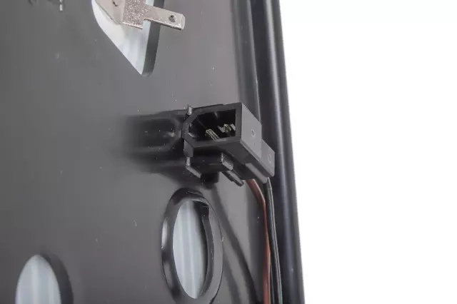 Door Mirror Glass Assembly - GM (88980581)