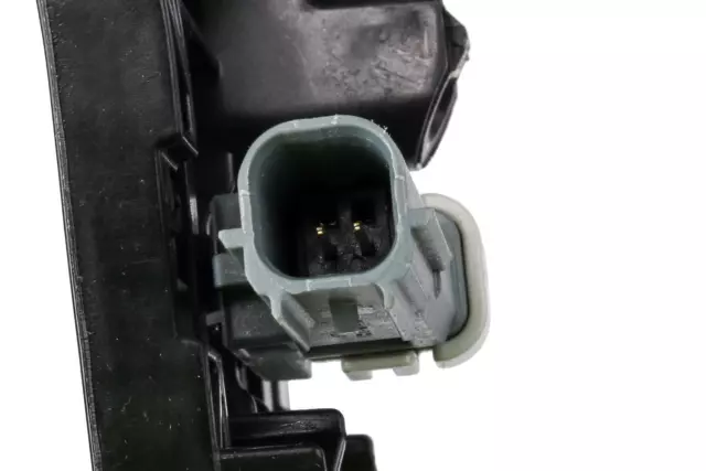 13576842 - : Part# 13576842 Driver Side Front Door Outside Handle Bracket for Buick: LaCrosse, Regal, Verano | Chevrolet: Cruze Image