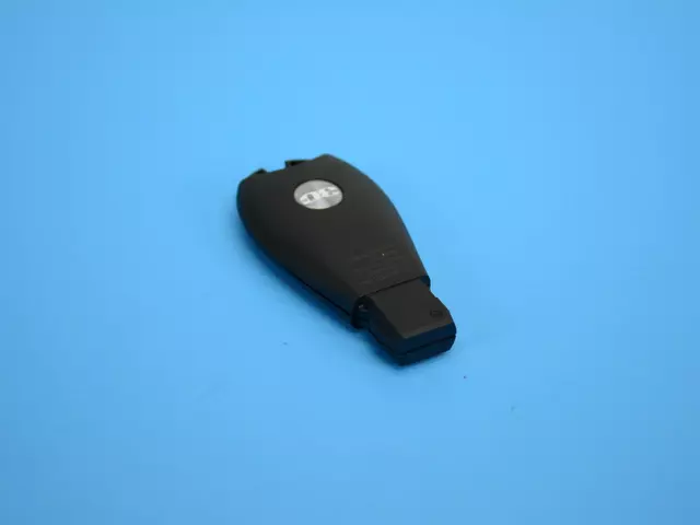 Integrated Key Fob Transmitter - Mopar (68223215AC)