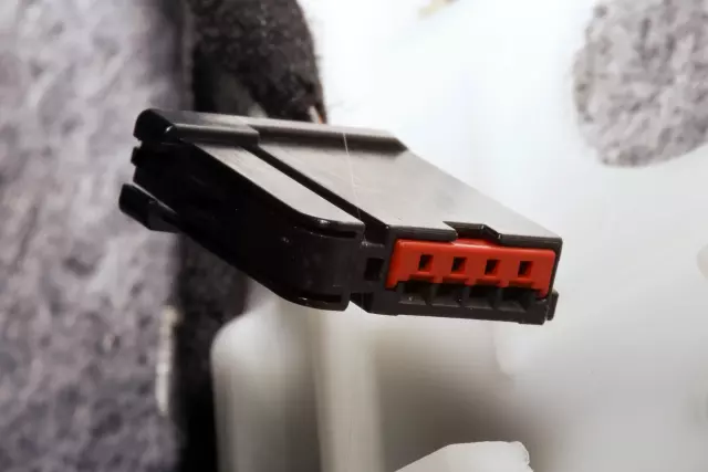 Shale Headliner - GM (84074386)