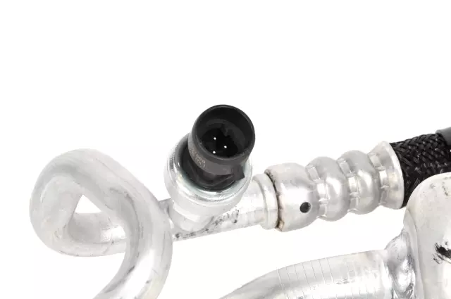 84191328 - : Air Conditioning Compressor and Condenser Hose Assembly for GM Image