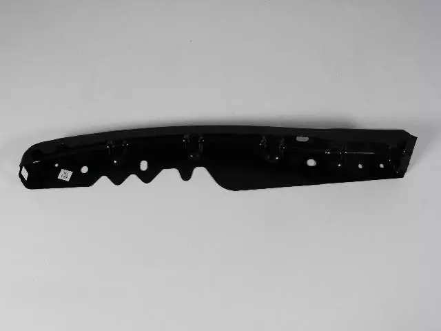 Closeout Panel, Left - Mopar (68196979AA)