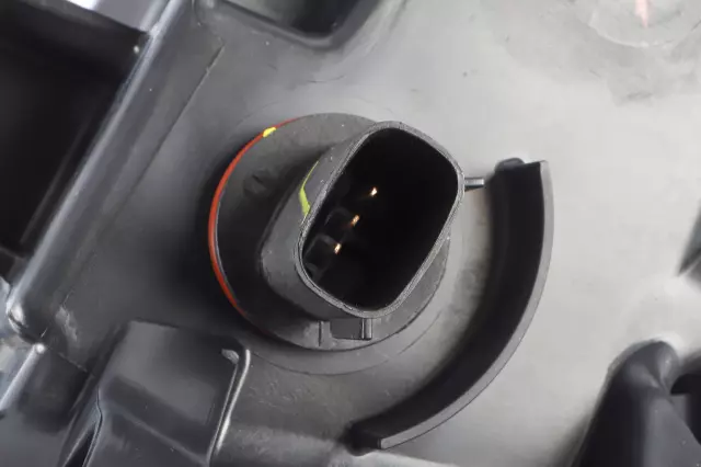 84856651 - : Passenger Side Daytime Running Lamp for Chevrolet: Blazer Image