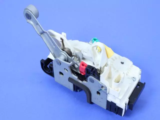 Front Door Latch, Right - Mopar (4589466AH)