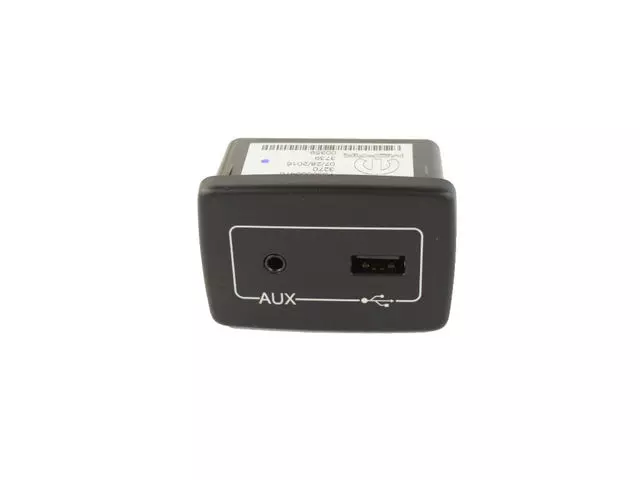 Media Hub Usb Port - Mopar (6KG69LXHAA)