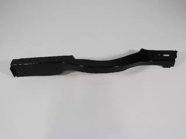 Rear Rail, Right - Mopar (68086618AC)