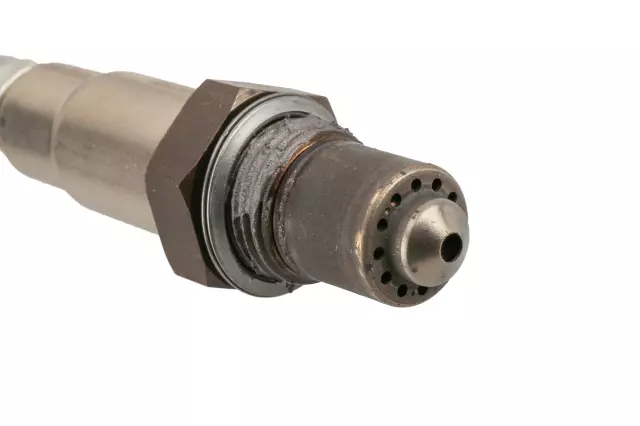 OEM NEW 2007-11 GM Cadillac Chevrolet Left or Right Front Oxygen Sensor 19353381 - GM (19353381)