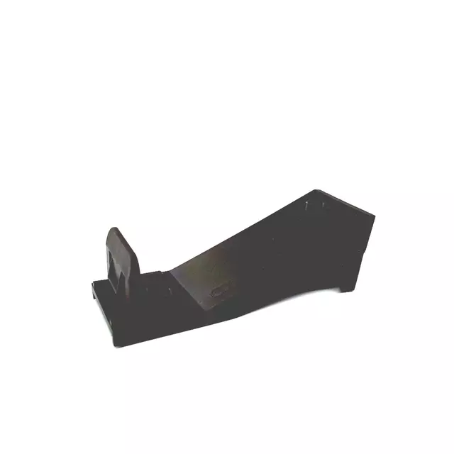 8D0807435 - Body: Bumper Cover Clip for Audi: A4, A4 Quattro, S4 Image