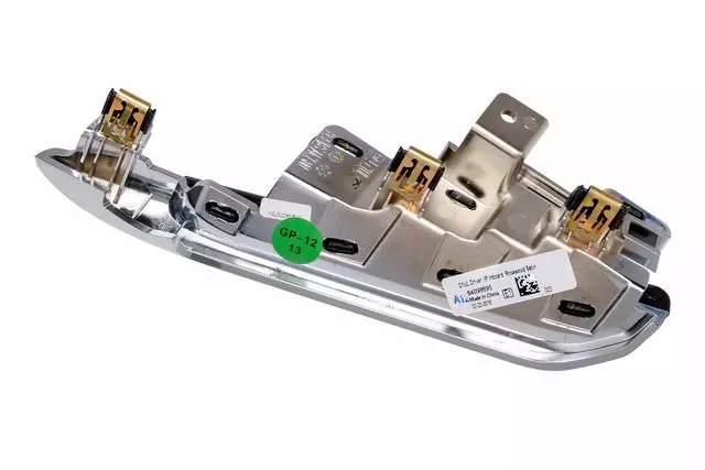 84098695 - : 2017-2024 Cadillac XT5 - Satin Rosewood Passenger Side Instrument Panel Trim Panel Applique for Cadillac: XT5 Image