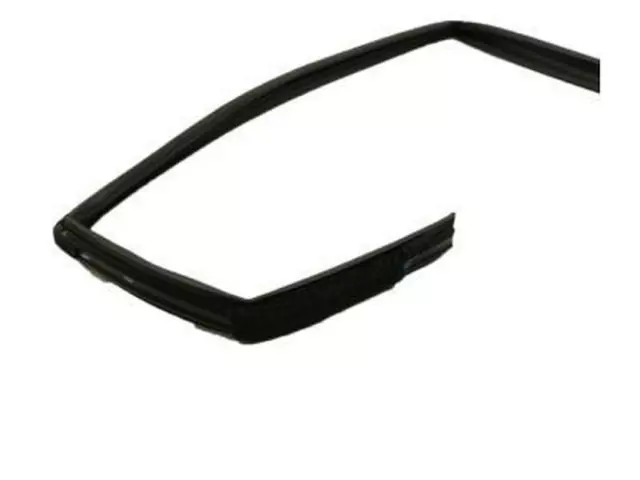 Run Channel - Ford (AE8Z-5825767-F)