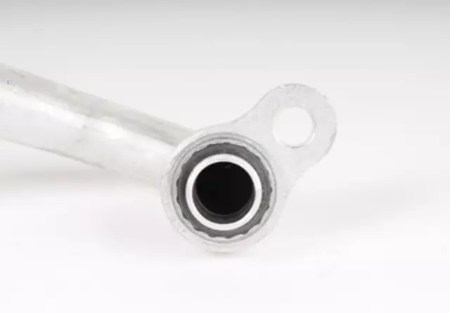 Air Conditioning Refrigerant Hose - GM (22714736)