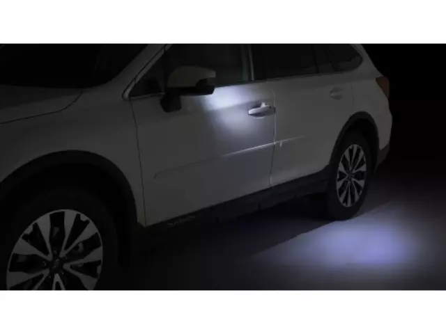 AUTO-DIMMING EXTERIOR MIRROR w APPROACH LAMPS - Subaru (J201SFL003)