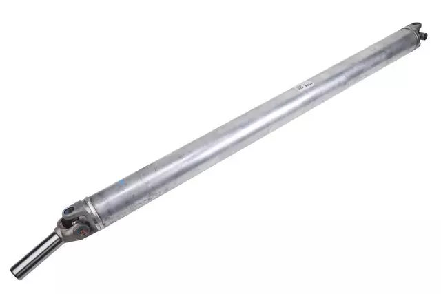 84202535 - Universals &amp; Rear Axle: Drive Shaft for GM Image