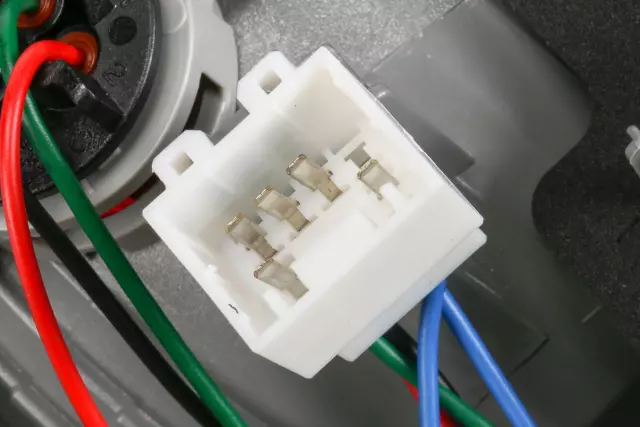 Passenger Side Tail Lamp Assembly - GM (92245551)