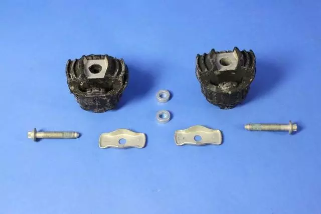 Suspension Fastener Kit - Mopar (5127692AA)