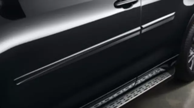 PT9384814110 - Body: Molding, Body Side, Blizzard Pearl for Toyota: Highlander Image