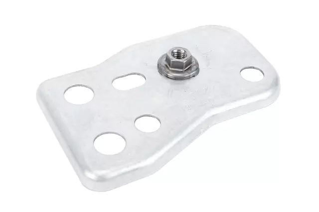 84530851 - : Fender Mtg Bkt for Cadillac: CT4, CT5 Image