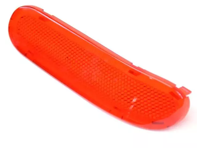 4760357 - Body: Reflector for Chrysler: 300M, Concorde, LHS | Dodge: Intrepid Image