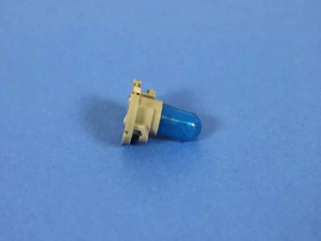 Heater And A/c Control Bulb And Socket - Mopar (5135537AA)