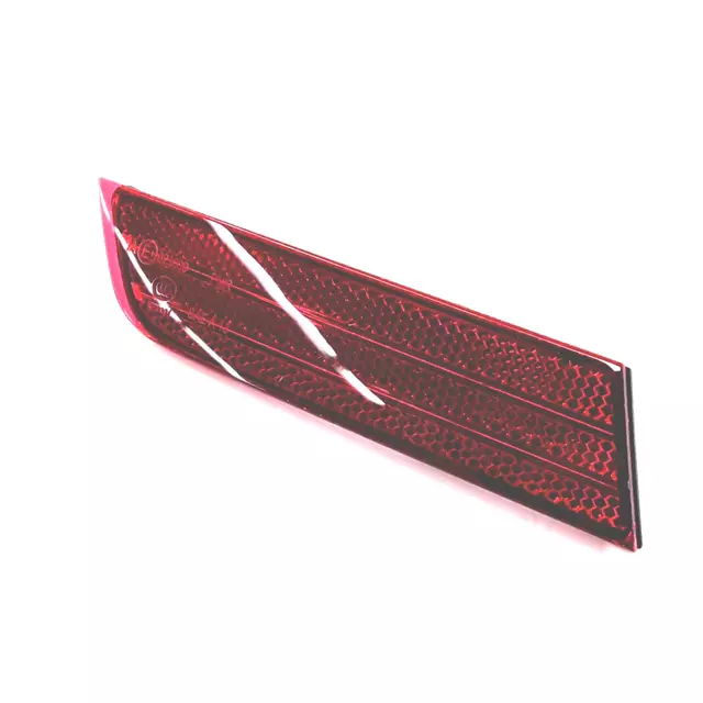 7P6945106A - Body: Reflector for Volkswagen: Touareg Image