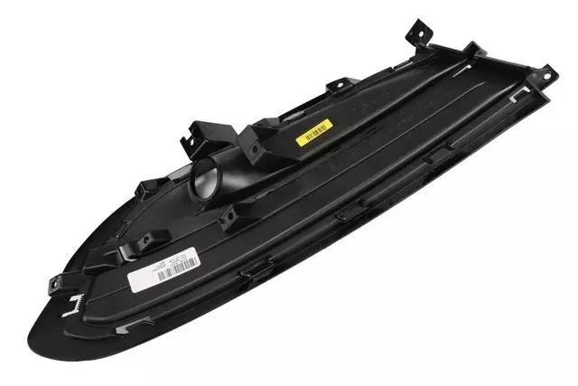 Front Driver Side Fog Lamp Opening Cover - GM (90921943)