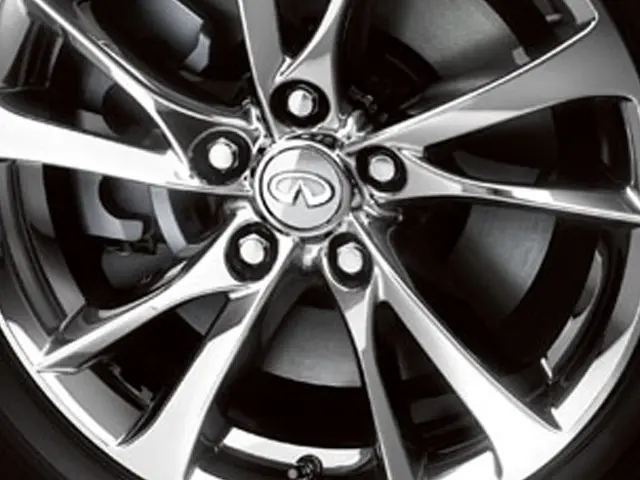 403424GH9A - : Wheel Center Cap -INFINITI logo / dark gray for INFINITI: Q50 Image