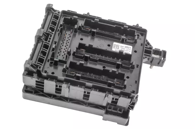 84412831 - : Engine Wiring Harness Junction Block for Chevrolet: Blazer Image