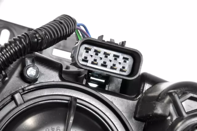 Passenger Side Headlamp Assembly - GM (23315409)