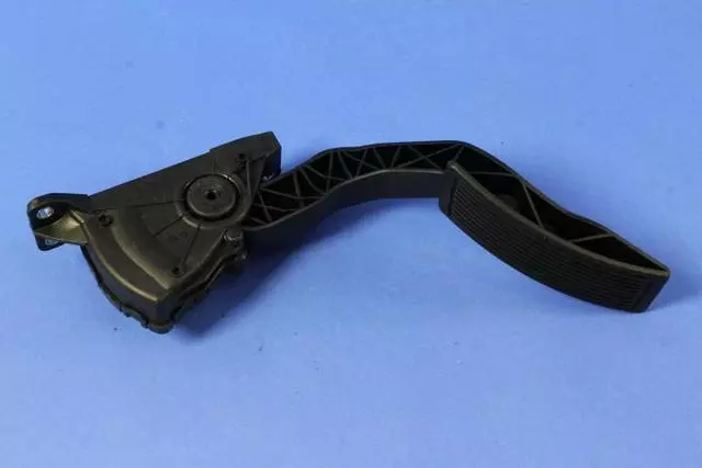 Accelerator Pedal - Mopar (53032684AC)