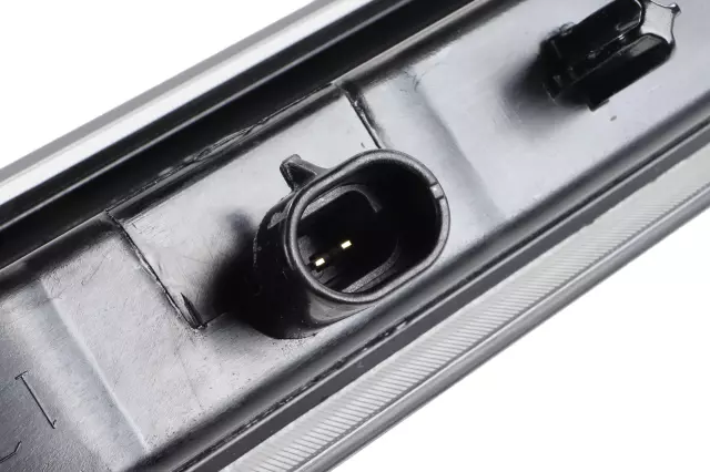 High Mount Stop Lamp - GM (22754158)