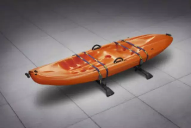 Thule Glide And Set Kayak Carrier - Mazda (C9N2-V3-855)