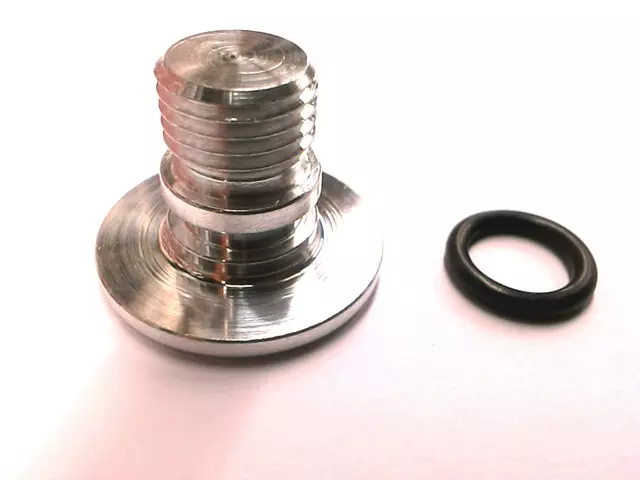 Plug - Volkswagen (WHT-000-897-A)