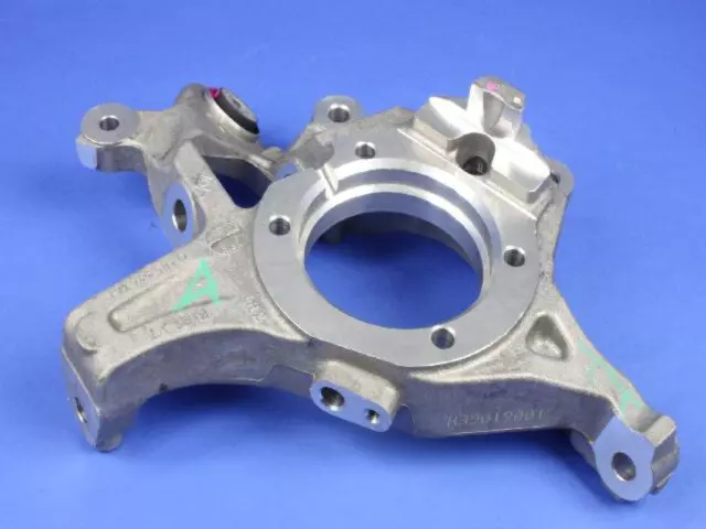 Rear Knuckle, Left Side - Mopar (68248387AA)