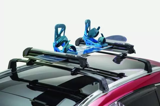 1U021ADU00 - Hauling: Roof Rack Crossbars-Black W/O Sunroof for Kia: Sorento Image