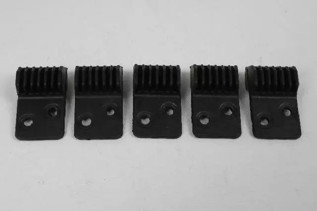 Liftgate Bumper, Right - Mopar (68202211AA)