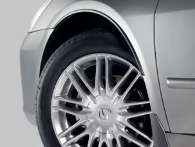 8P21SDA100 - Exterior: Fender-Well Trim for Honda: Accord Image