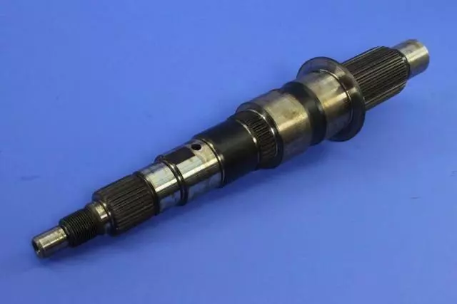 Transfer Case Mainshaft - Mopar (68023500AA)