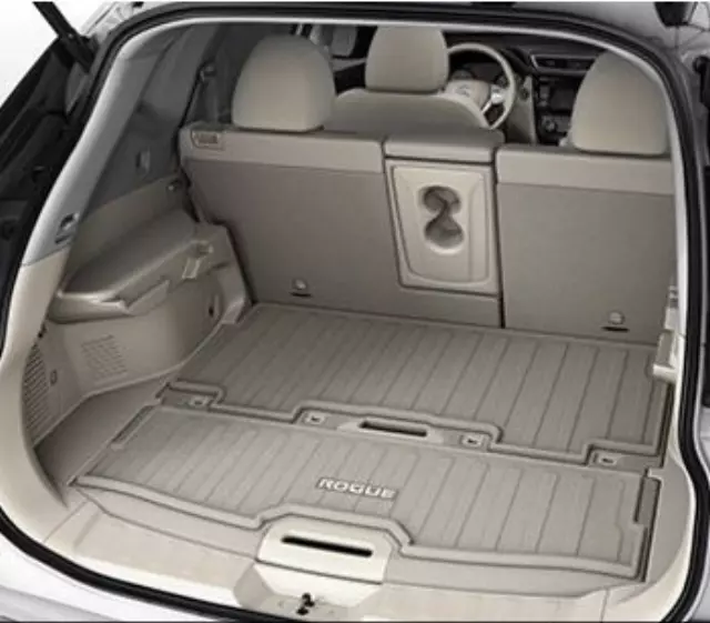 999C3G3001 - : Carpeted Cargo Protector (All Trim Levels W/O for Nissan Image