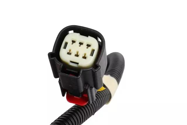 Rear Driver Side Stop Lamp - GM (84288724)