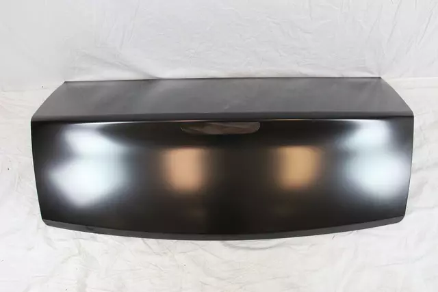 68660718AA - Body: Trunk Lid for Chrysler: 300 Image