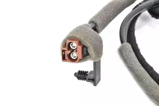 23212511 - : Mobile Telephone and GPS Navigation Antenna Cable for GM Image