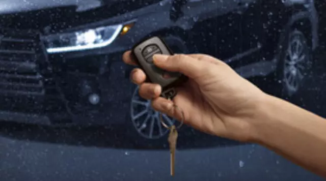 PT39848171 - : Remote Engine Starter W\\/ Smart Key for Toyota: Highlander Image