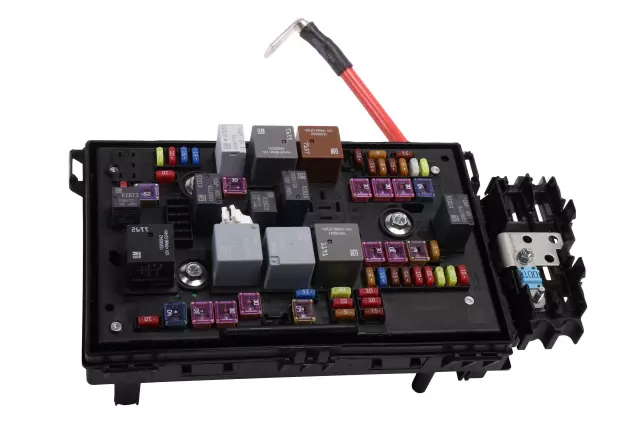 Fuse & Relay Box - GM (39102255)