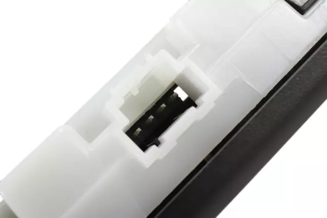 86801222 - : Dome Lamp Assembly for Chevrolet: Silverado 1500, Silverado 1500 LTD, Silverado 2500 HD, Silverado 3500 HD | GMC: Sierra 1500, Sierra 1500 Limited, Sierra 2500 HD, Sierra 3500 HD Image